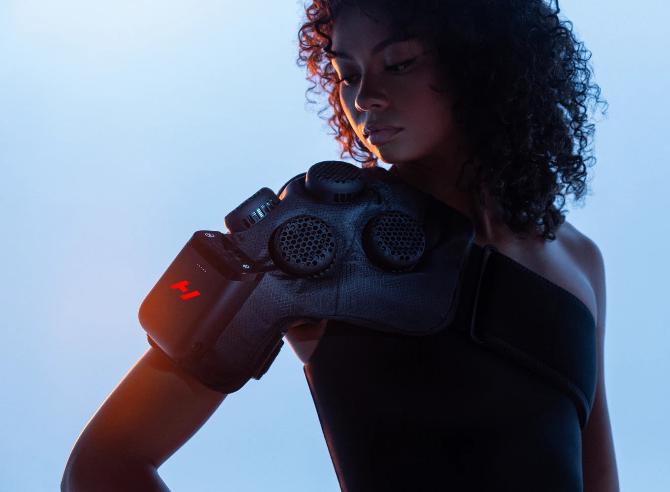 Hyperice Contrast 2 Shoulder - Hyperice Middle East