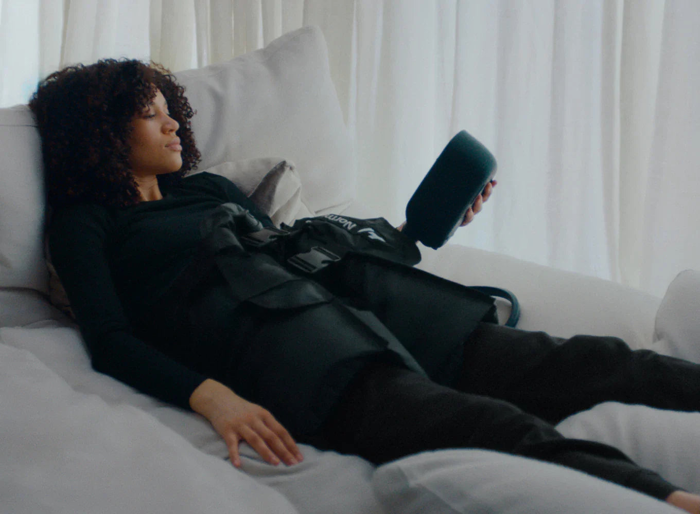 Normatec 3 Lower Body - Hyperice Middle East